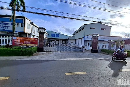 Công ty Thuận Đức, đơn vị xả thải trái phép vừa bị Uỷ ban nhân dân tỉnh Cà Mau phạt hơn 2 tỷ đồng. 