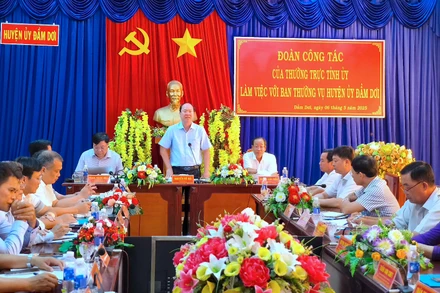 Cà Mau lưu ý không vì việc nhiều mà lơ là công việc phục vụ nhân dân