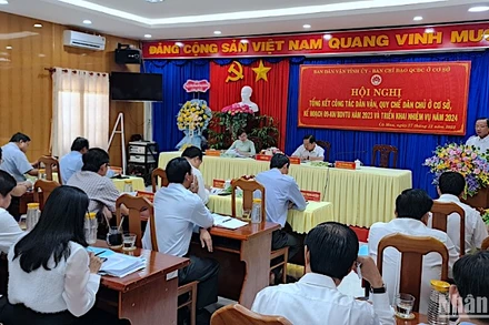 Hội nghị tổng kết công tác Dân vận, Quy chế dân chủ cơ sở năm 2024 tại Cà Mau vào chiều 27/12.