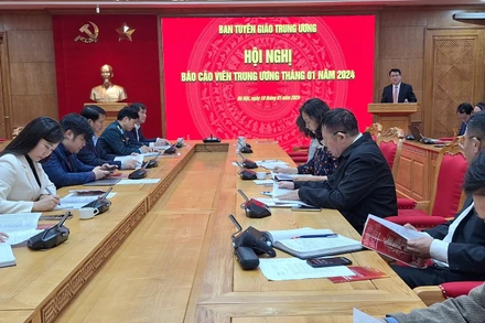 Quang cảnh hội nghị báo cáo viên Trung ương tại điểm cầu trụ sở Ban Tuyên giáo Trung ương.