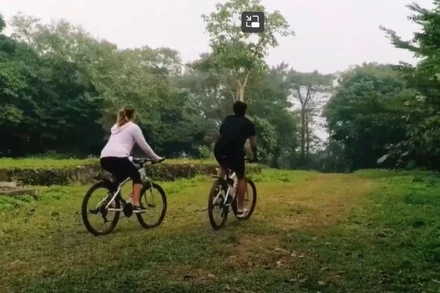 Nhiều gia đình chọn những điểm du lịch trải nghiệm thiên nhiên ở gần.