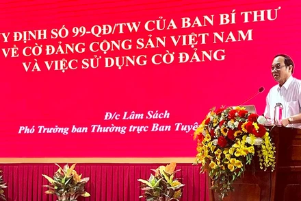 Lãnh đạo Ban Tuyên giáo Tỉnh ủy Sóc Trăng triển khai các quy định mới của Ban Bí thư Trung ương Đảng.