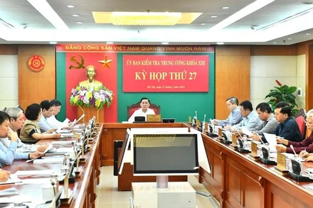 Các đại biểu tham dự Kỳ họp thứ 27 của Ủy ban Kiểm tra Trung ương. (Ảnh: ĐĂNG KHOA)