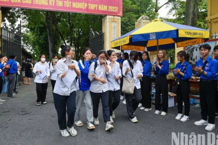 Thí sinh tham dự kỳ thi tốt nghiệp THPT 2023. (Ảnh: THÀNH ĐẠT)