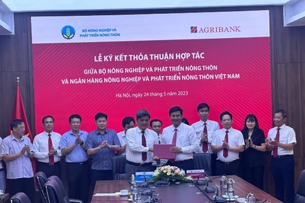 Quang cảnh Lễ ký kết giữa Bộ Nông nghiệp và Phát triển nông thôn với Ngân hàng Nông nghiệp và Phát triển nông thôn Việt Nam.