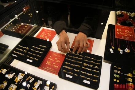 Giá vàng phụ thuộc vào việc Fed điều chỉnh lãi suất