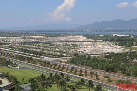 Do có nhiều sai phạm trong quản lý đất đai, huyện Cam Lâm từng là điểm nóng của tình trạng phân lô, bán nền.