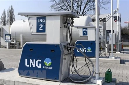 Ảnh minh họa: Một trạm bơm khí tự nhiên hóa lỏng ở Dortmund, Đức ngày 24/3/2022. (Ảnh: AFP/TTXVN)