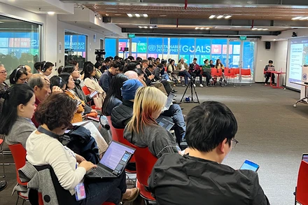 Các đại biểu tham gia tại Tọa đàm chuyên đề đánh giá toàn cảnh trí tuệ nhân tạo trong khu vực công tại Việt Nam.