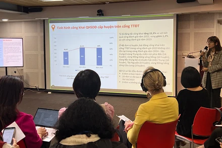 Thông tin về tình hình công khai quy hoạch sử dụng đất cấp huyện tại buổi tọa đàm chuyên đề.