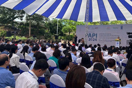Toàn cảnh Lễ công bố Chỉ số Hiệu quả quản trị và hành chính công cấp tỉnh Việt Nam (PAPI) năm 2024.