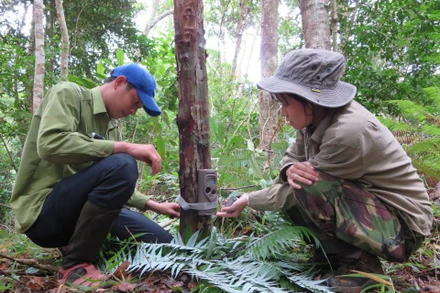 Phụ nữ cần được trang bị đầy đủ kiến thức và vật dụng cần thiết để hoạt động thực địa đảm bảo an toàn, hiệu quả cao. 