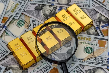 [Video] Mỹ hoãn áp thuế - vàng tăng vọt, chứng khoán bùng nổ, Đô-la Mỹ lao dốc