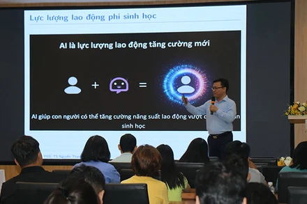 [Video] Cán bộ công chức TP Hồ Chí Minh sẽ ứng dụng AI để nâng cao hiệu quả công việc