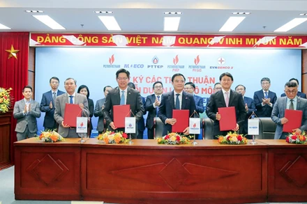 Ký kết hợp đồng mua bán khí (GSPA) Lô B.