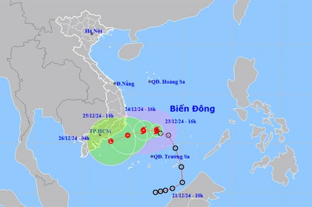 Vị trí và hướng di chuyển của bão số 10. (Nguồn: nchmf.gov.vn)