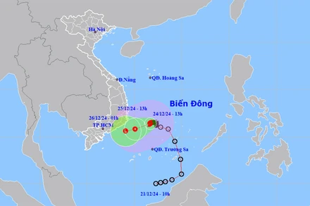 Vị trí và hướng di chuyển của bão số 10. (Nguồn: nchmf.gov.vn)