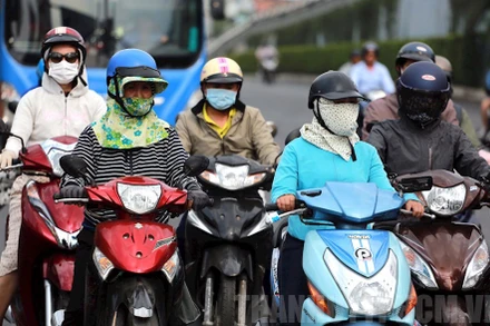 Nam Bộ nắng nóng, chiều tối và đêm có mưa rào và dông vài nơi. (Ảnh minh họa)