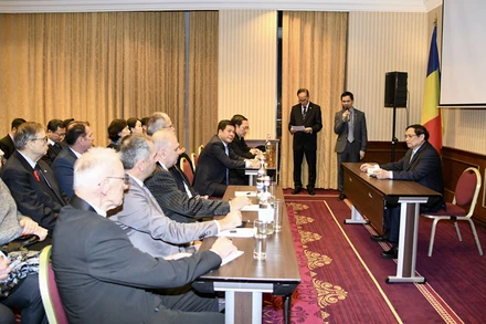 Quang cảnh buổi gặp gỡ.