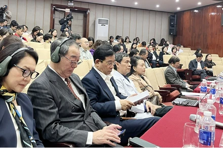 Các đại biểu tham dự hội thảo "Tăng cường vai trò truyền thông, vận động hiến mô, tạng từ người sau khi chết/chết não".