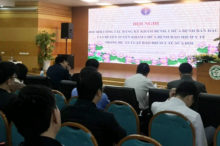 Thạc sĩ Trần Thị Trang, Vụ trưởng Bảo hiểm Y tế (Bộ Y tế) phát biểu ý kiến tại hội nghị.