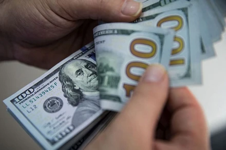 Tỷ giá ngày 22/8: Tỷ giá đồng đôla Mỹ, Euro và bảng Anh tăng nhẹ