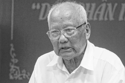 Nguyên Ủy viên Bộ Chính trị, nguyên Trưởng ban Tổ chức Trung ương Lê Phước Thọ (Ảnh: Báo Cần Thơ).