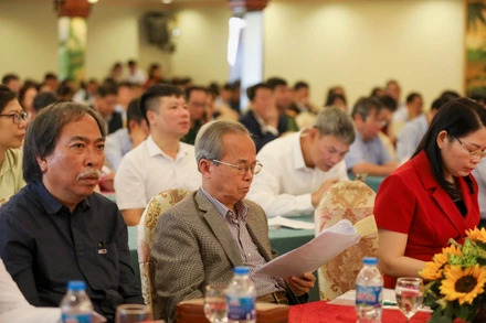 Các đại biểu tại Hội nghị tổng kết hoạt động xuất bản, phát hành xuất bản phẩm năm 2022. 