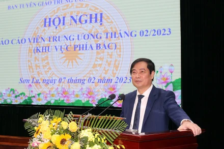 Phó trưởng ban Tuyên giáo Trung ương Phan Xuân Thủy phát biểu chỉ đạo, định hướng công tác tuyên truyền tại Hội nghị. Ảnh: tuyengiao.vn