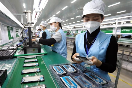 Thời gian qua, nguồn vốn FDI tại Việt Nam vẫn tăng trưởng tốt. 