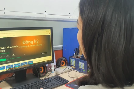 "Mua trước trả sau" đang trở thành xu hướng đầy sức hút tại Việt Nam.