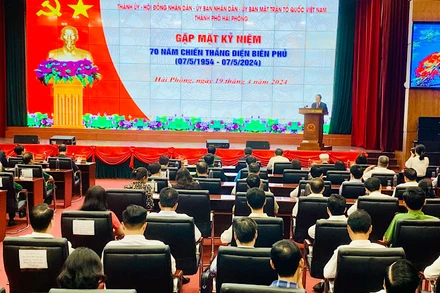 Lãnh đạo thành phố Hải Phòng gặp mặt Kỷ niệm 70 năm Chiến thắng Điện Biên Phủ.