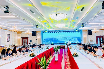 Quang cảnh tọa đàm.