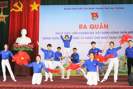 Tuổi trẻ Hải Phòng ra quân Ngày cao điểm chung tay xây dựng nông thôn mới.