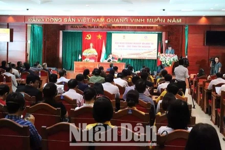 Quang cảnh hội nghị.