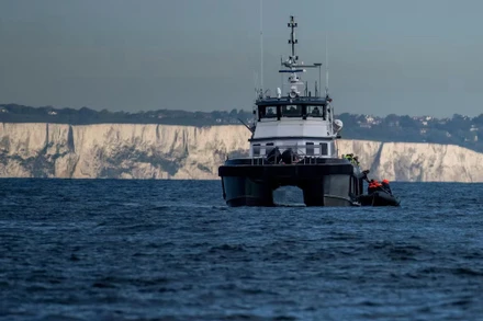 Trên eo biển Manche. (Ảnh: Reuters)