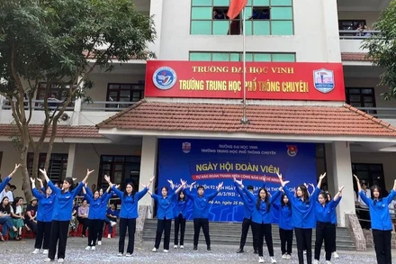 (Ảnh minh hoạ: Trường THPT chuyên Đại học Vinh)