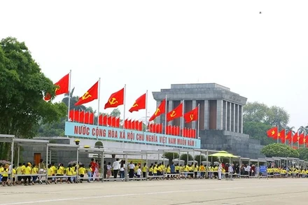 Lễ viếng Chủ tịch Hồ Chí Minh được tiếp tục tổ chức từ ngày 13/8/2024.