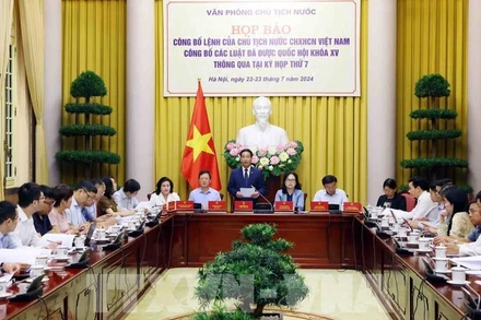 Quang cảnh họp báo.