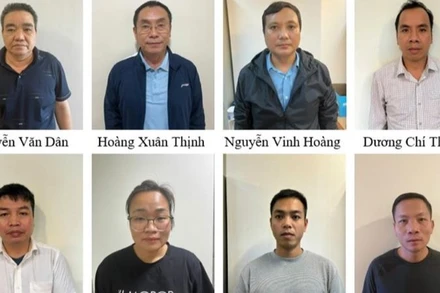 8 bị can trong vụ án.