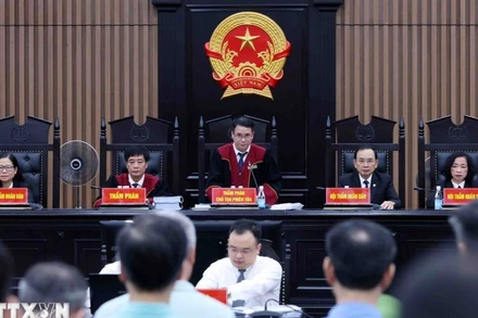 Tòa án nhân dân thành phố Hà Nội tuyên án sơ thẩm đối với cựu Chủ tịch Tập đoàn FLC Trịnh Văn Quyết.