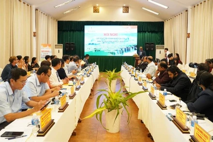 Quang cảnh hội nghị.