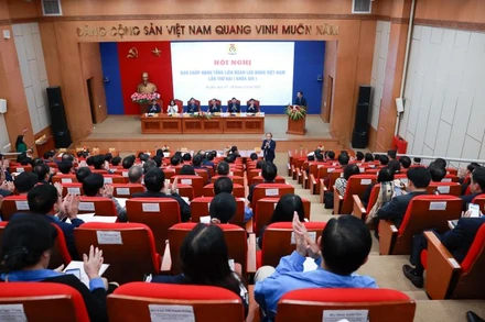 Toàn cảnh Hội nghị Ban chấp hành lần thứ 2, khóa XIII Tổng Liên đoàn Lao động Việt Nam.