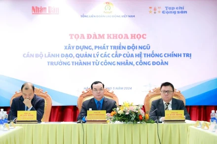 Các đồng chí chủ trì Tọa đàm.