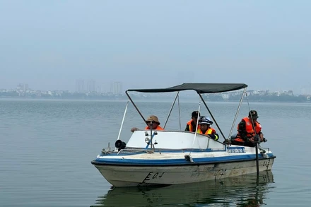 Tăng cường tuần tra, kiểm soát trên tuyến đường thủy trong dịp cao điểm tấn công trấn áp tội phạm trong dịp Tết Giáp Thìn 2024.