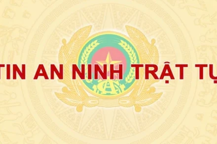 Công an Hà Nội thông tin ban đầu về vụ va chạm giữa xe ô tô và 6 xe máy 