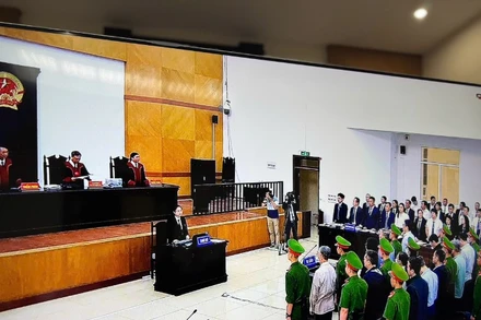 Toàn cảnh phiên tòa xét xử sơ thẩm.