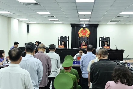 Toàn cảnh phiên tòa xét xử.