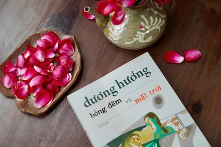 Tiểu thuyết “Bóng đêm và mặt trời” ra mắt với diện mạo mới.