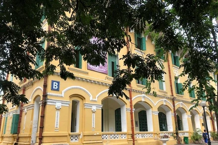 Trường trung học phổ thông Chu Văn An. (Ảnh: THÙY LINH)